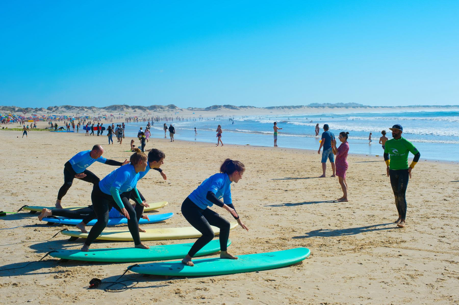 How to choose a surf school Windy.app