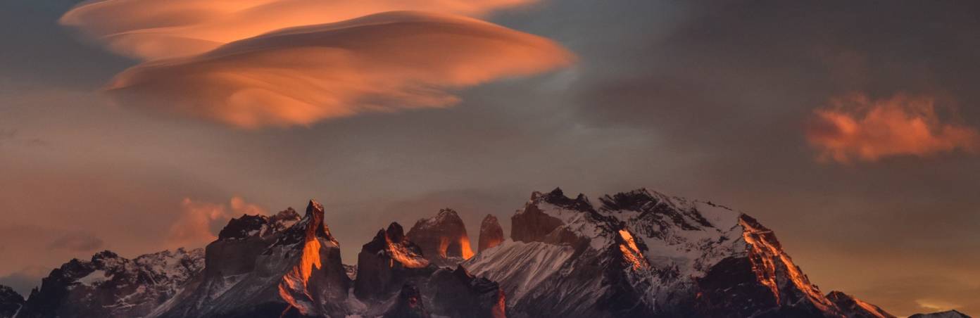 How lenticular clouds form