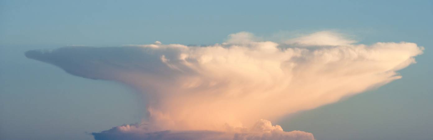 How anvil clouds form